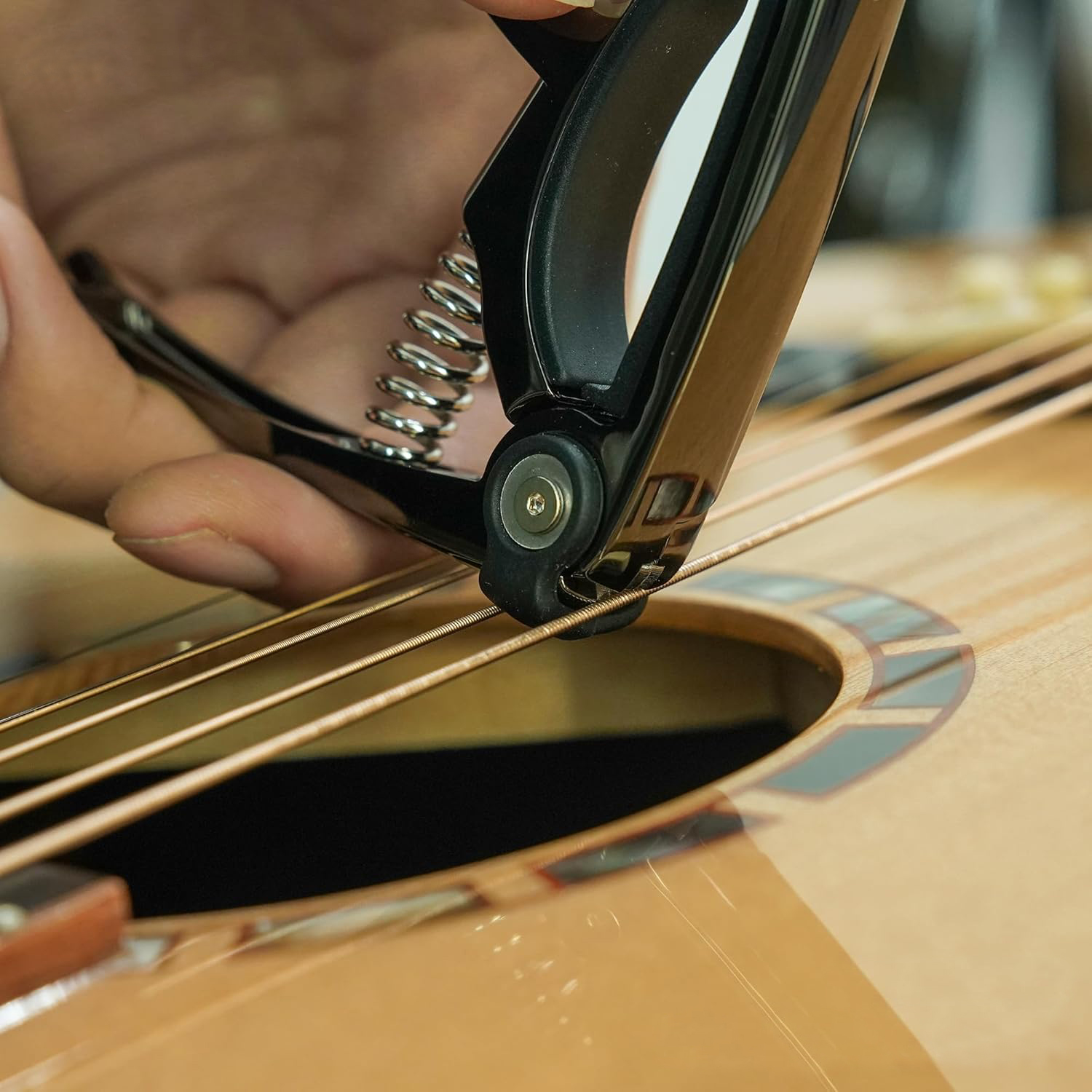 4-in-1 Gitaar Capo voor 6 Snar - Musical Instrument Ukulele recensie en prijs